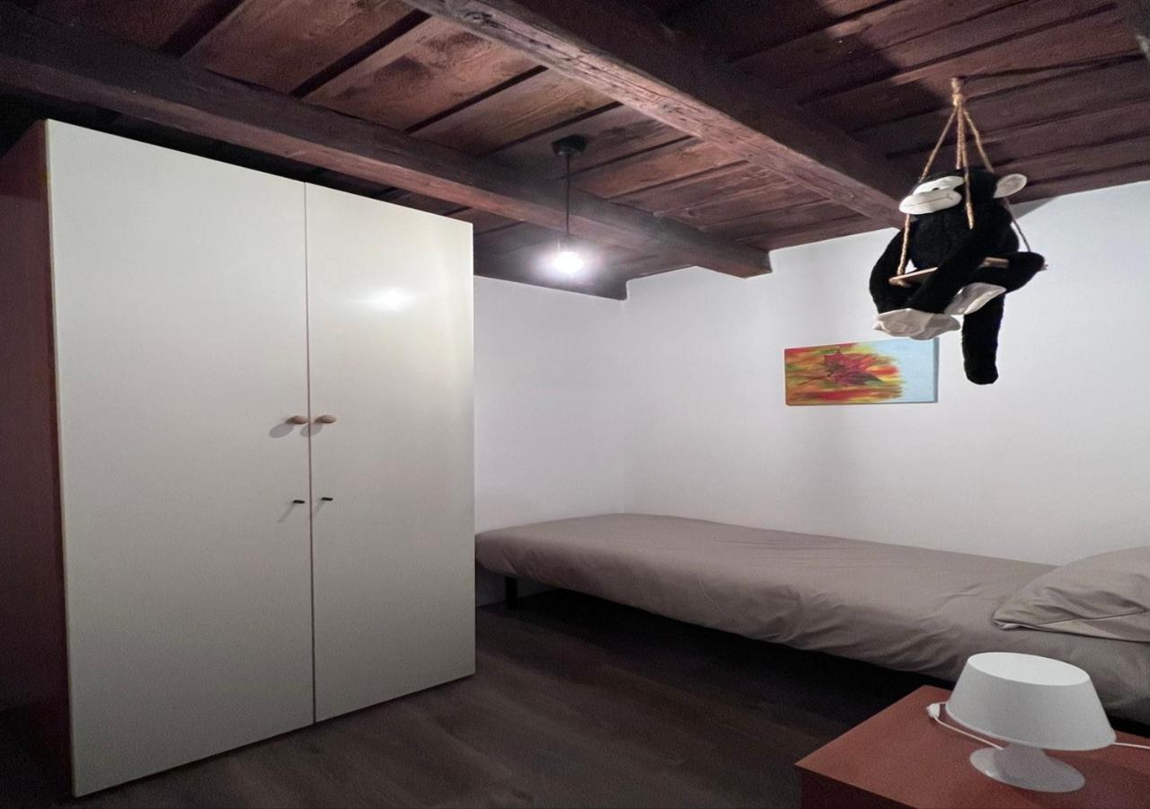 Monkey House Verona Esterno foto